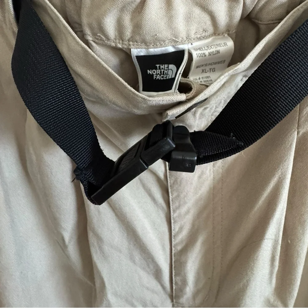 The North Face men’s hiker belted pants size 38
